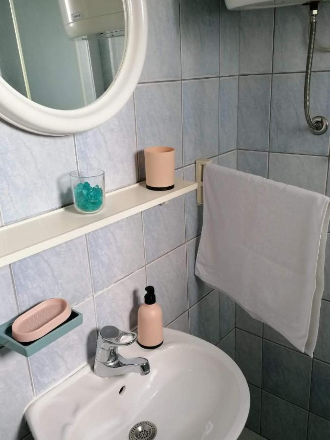 Iva Apartments Подаца Экстерьер фото