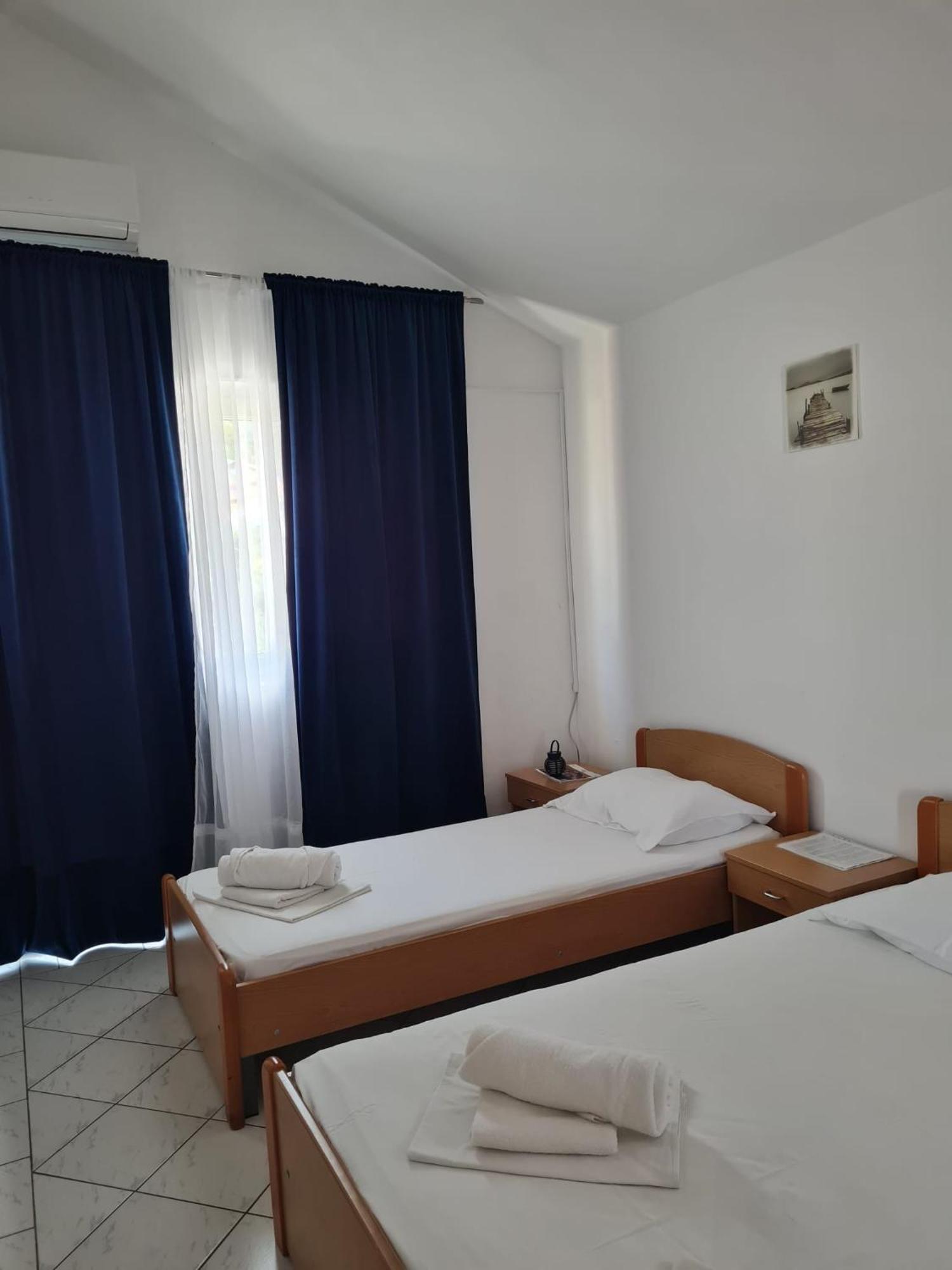 Iva Apartments Подаца Экстерьер фото